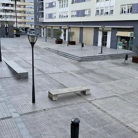 アパート Apartamento Al Lado De La Playa Y Con Garaje